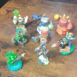 Skylanders Action Figure Set - Multi-Color Kids Toys 8 Pieces.